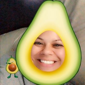 Meet your Posher, Claudia